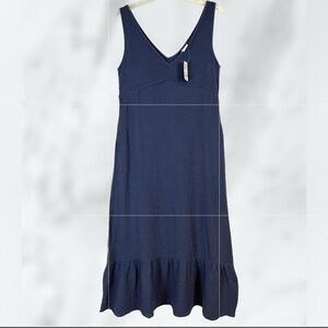 NWT Suzanne Betro Sleeveless Blue V Neck Maxi dress / Size small